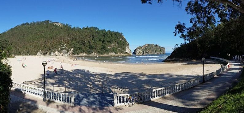 Playas de La Franca y El Oso