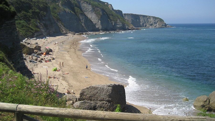 Playas de Serín y La Cagonera