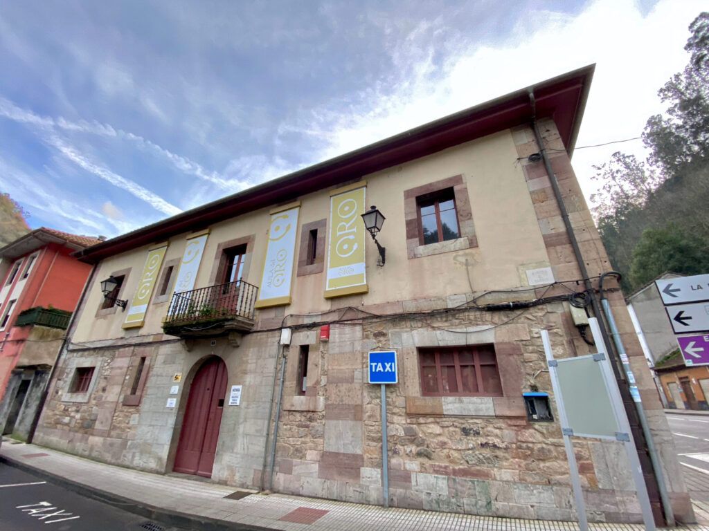 Aula del oro Belmonte de Miranda
