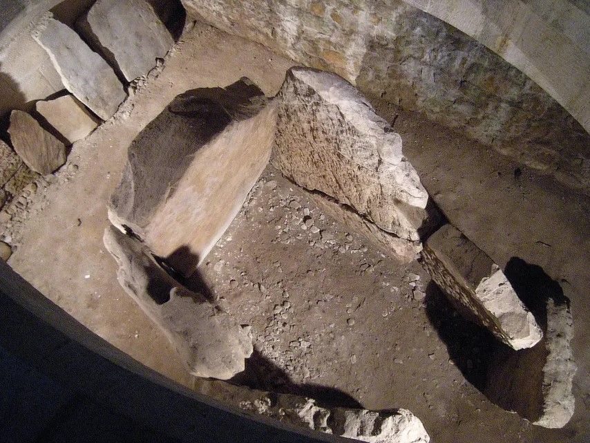 Dolmen de Santa Cruz
