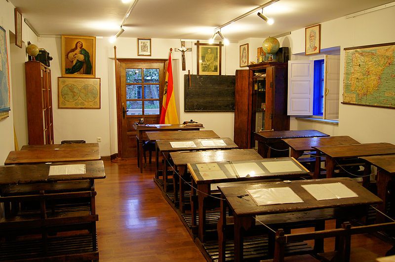 Escuela rural de Asturias aula